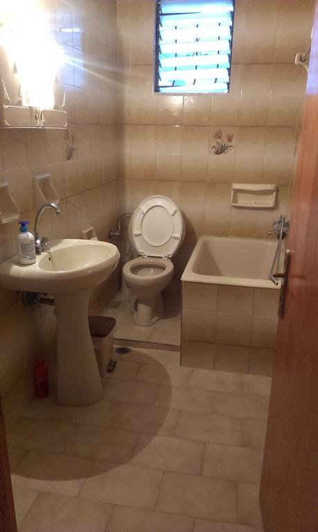 Virginia'S Rooms Plataria Kamer foto